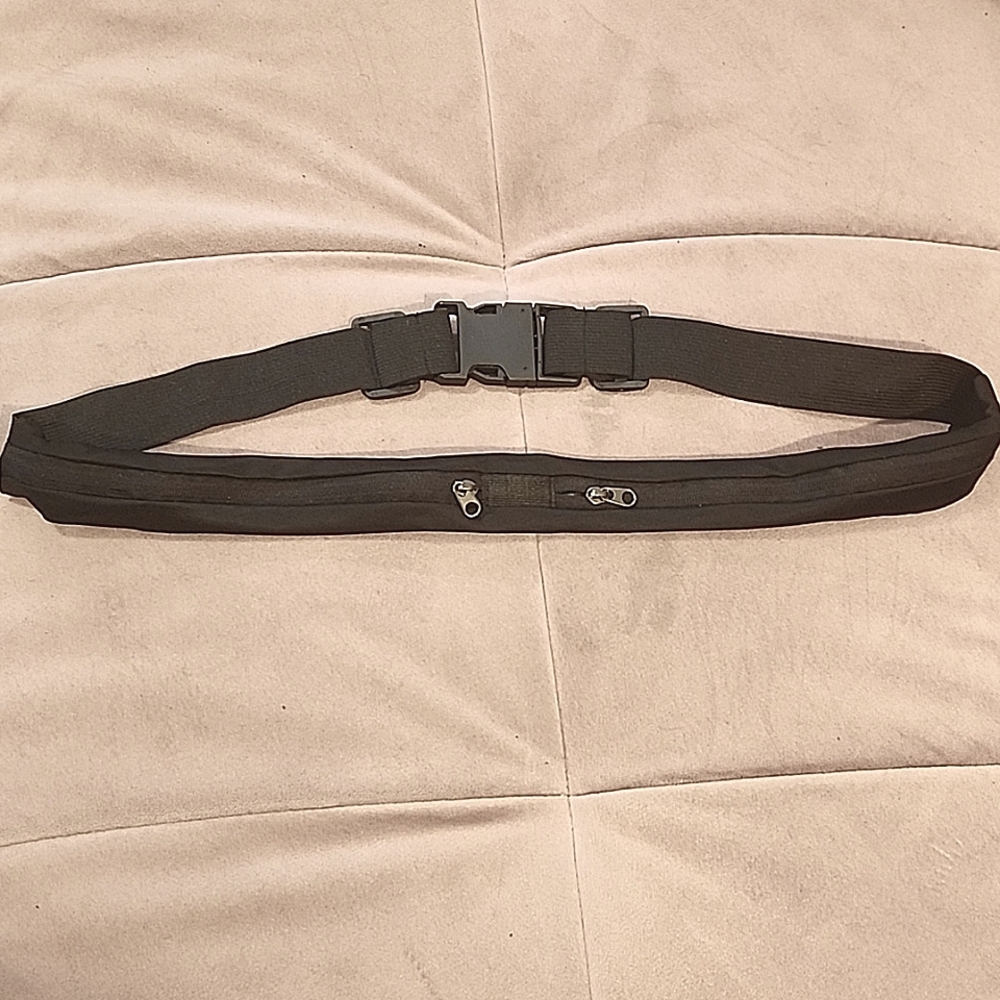 TECHWEAR slim edgy fanny pack